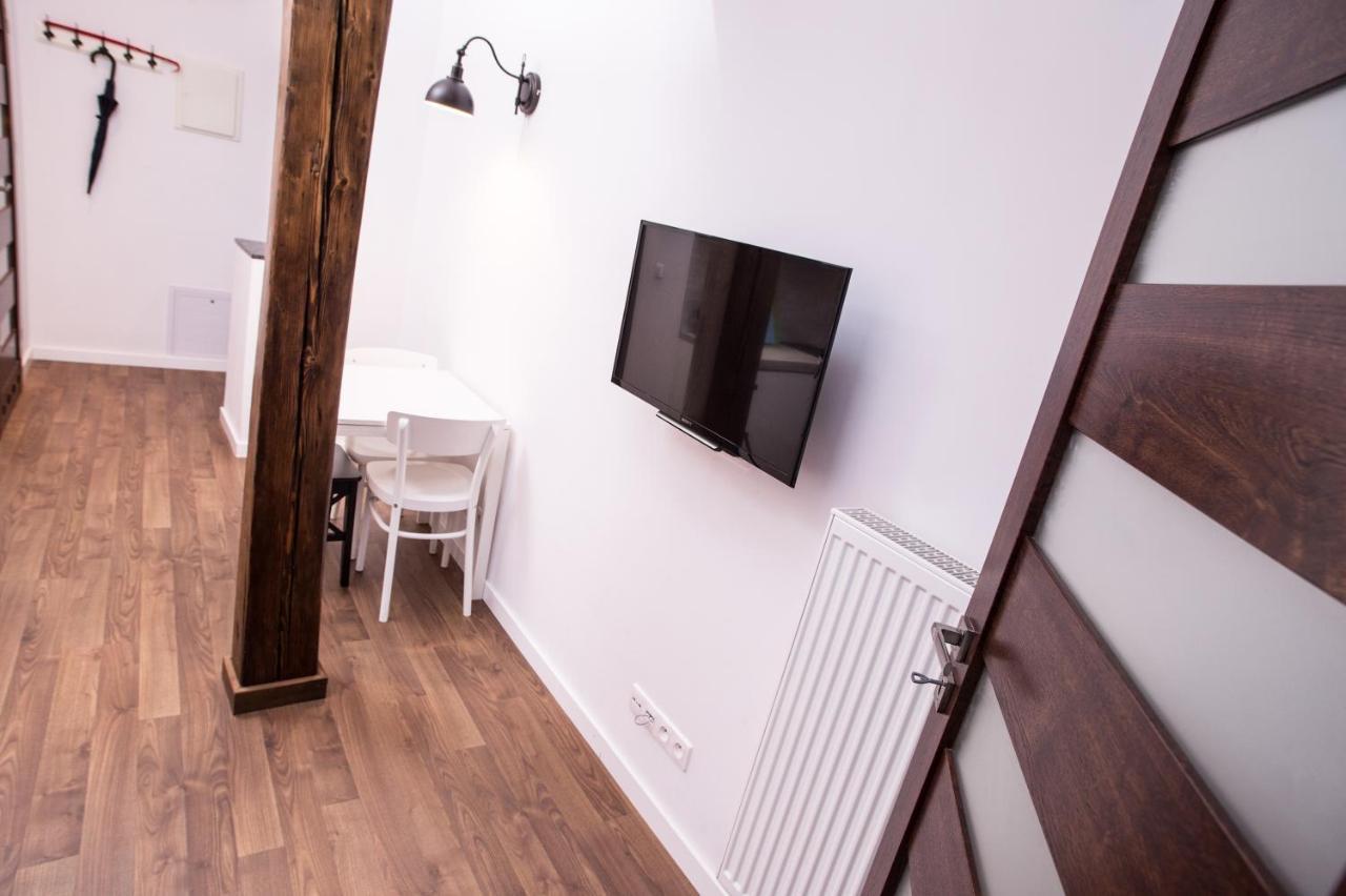 Mirror Apartments 克拉科夫 外观 照片