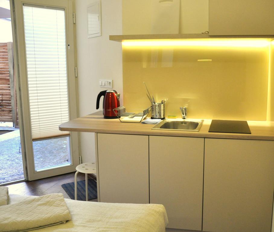 Mirror Apartments 克拉科夫 外观 照片