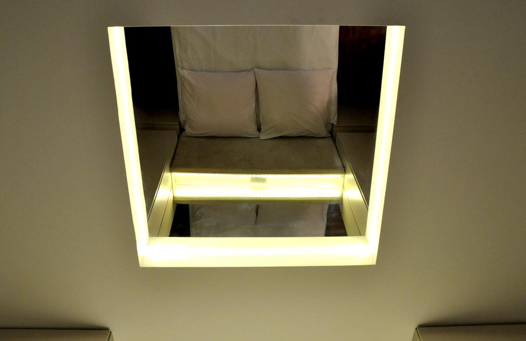 Mirror Apartments 克拉科夫 外观 照片